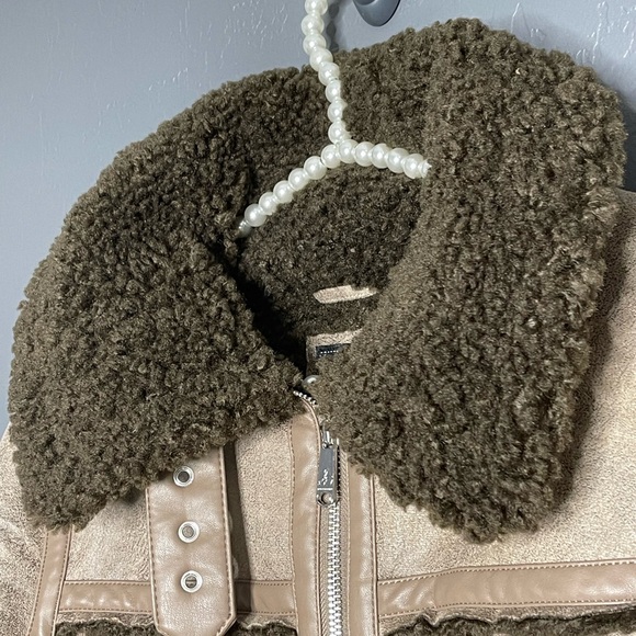 Sam Edelman Zipfront Shearling - Picture 4 of 9